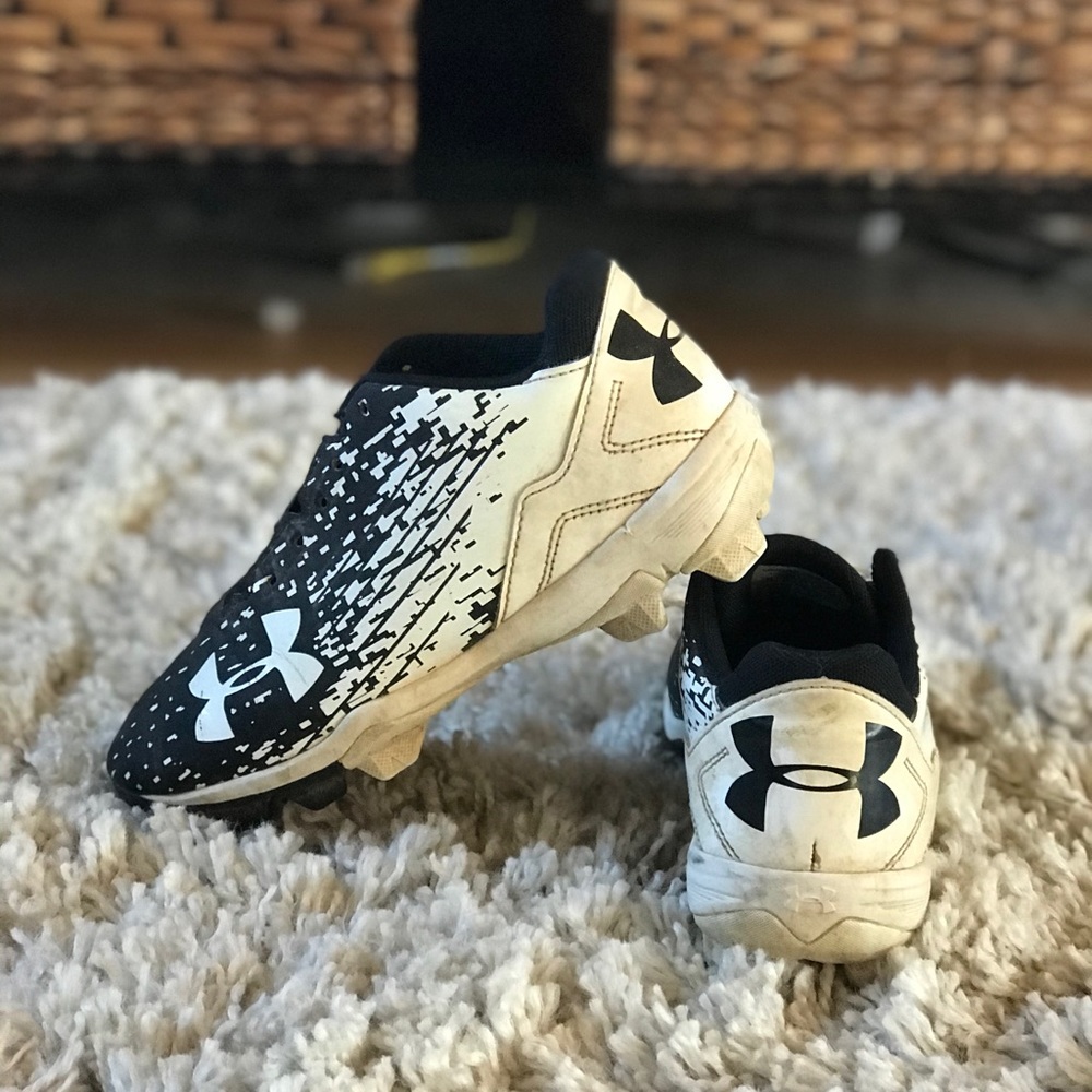 Boys Baseball Cleats